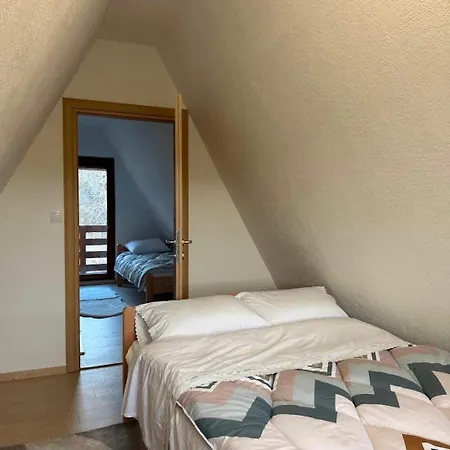 Zeleni Bor Koliba Vikendica Alpehytte Pale