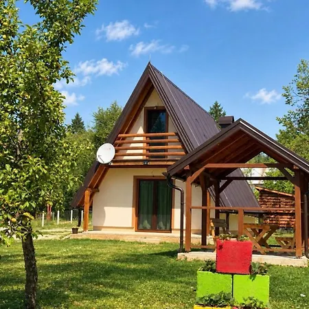 Zeleni Bor Koliba Vikendica Chalet *